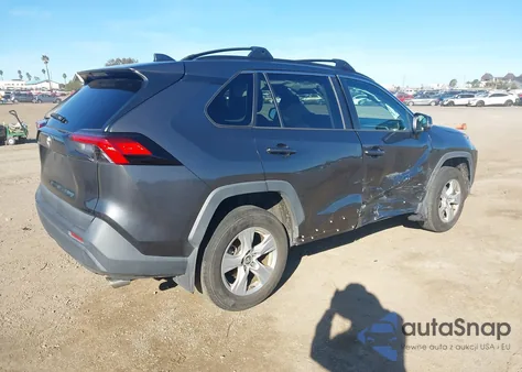 2021 Toyota Rav4 Xle from USA, damaged, VIN 2T3W1RFV0MC090378